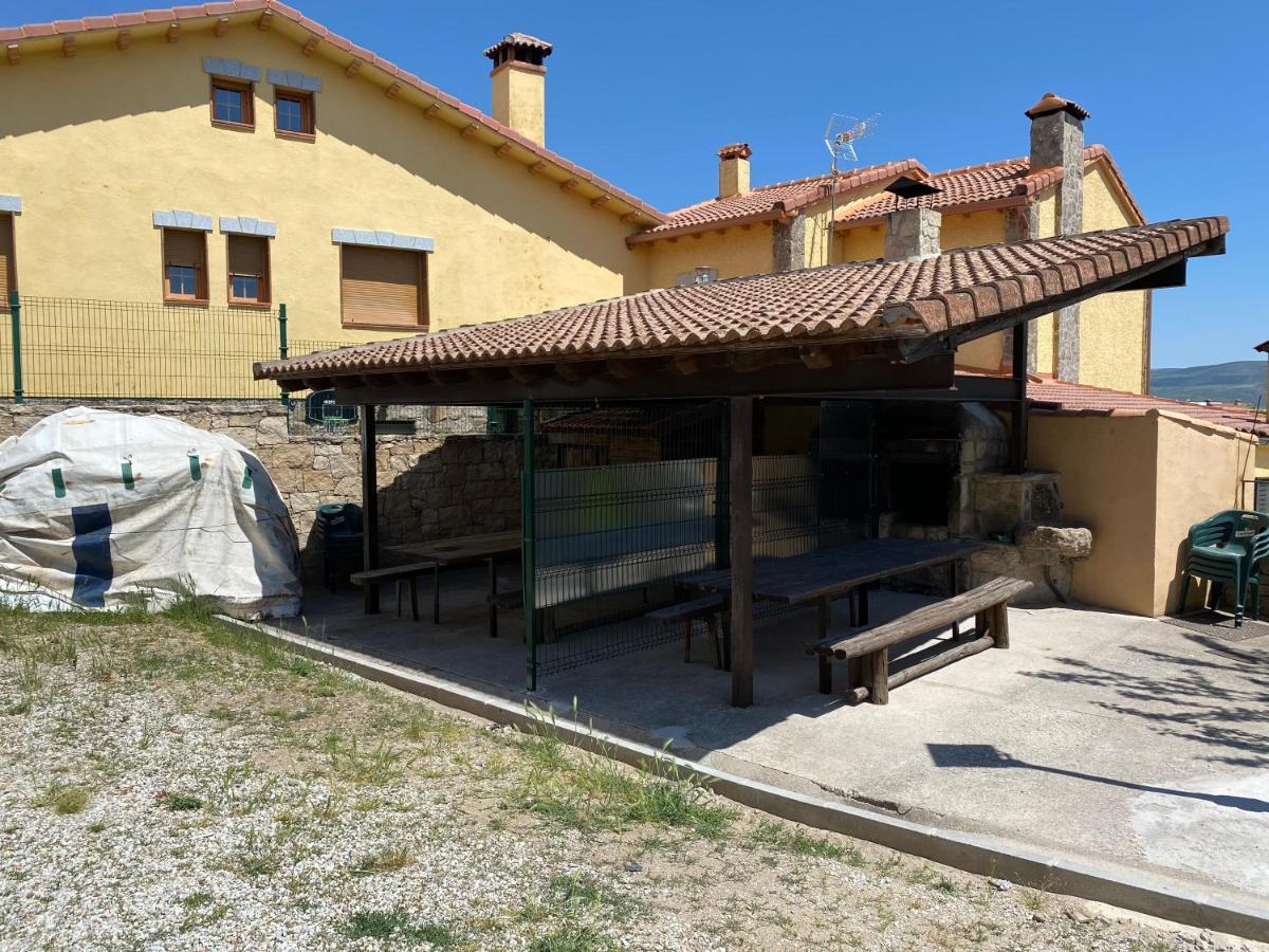 Mirasierra II Y III Navarredonda de Gredos Εξωτερικό φωτογραφία