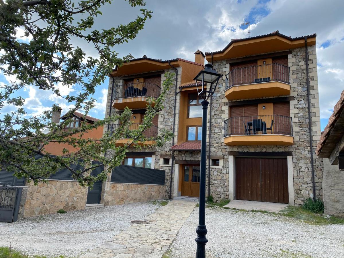 Mirasierra II Y III Navarredonda de Gredos Εξωτερικό φωτογραφία